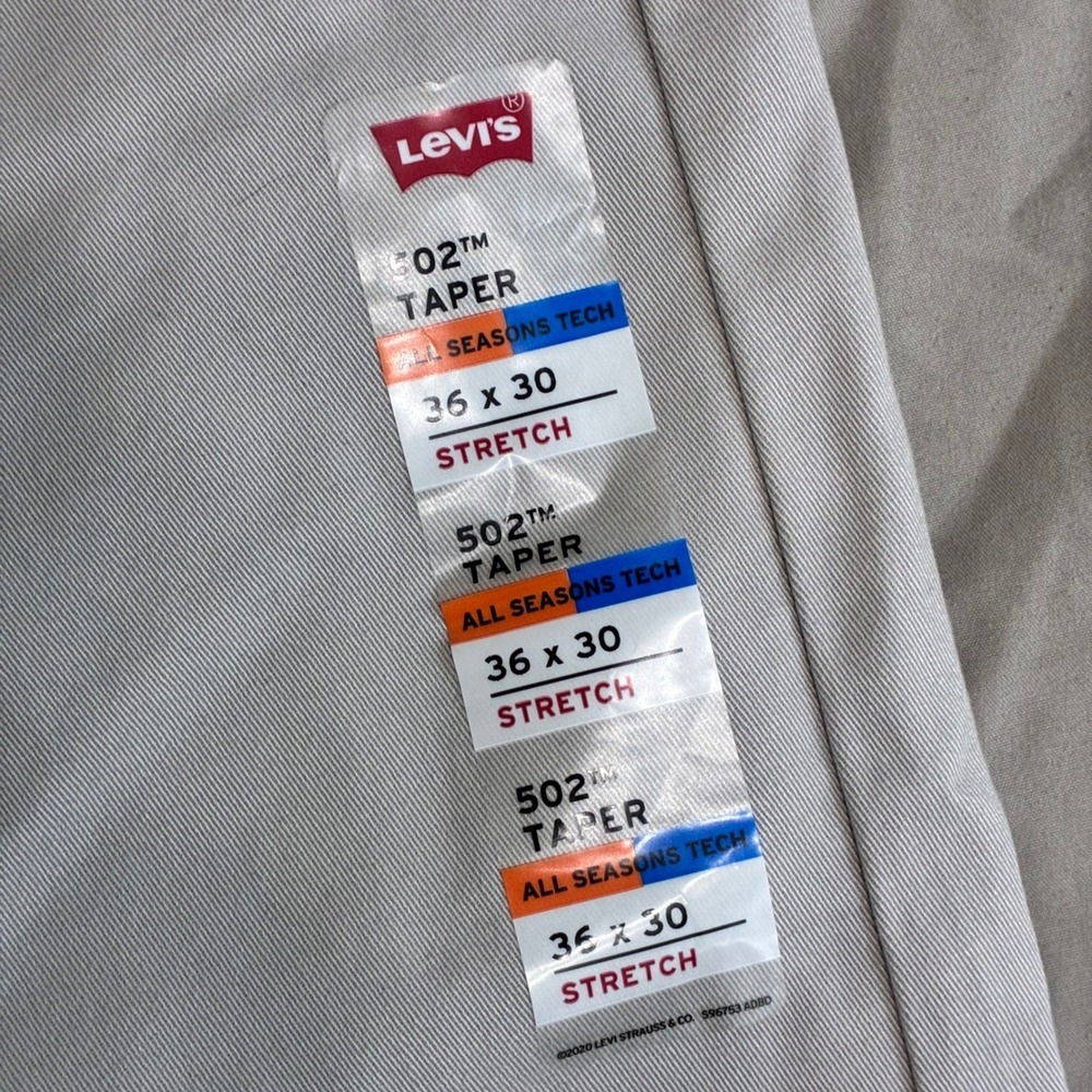 Levis 502 Taper Pants Mens 36x30 Grey All Seasons Tech Stretch Repreve NEW